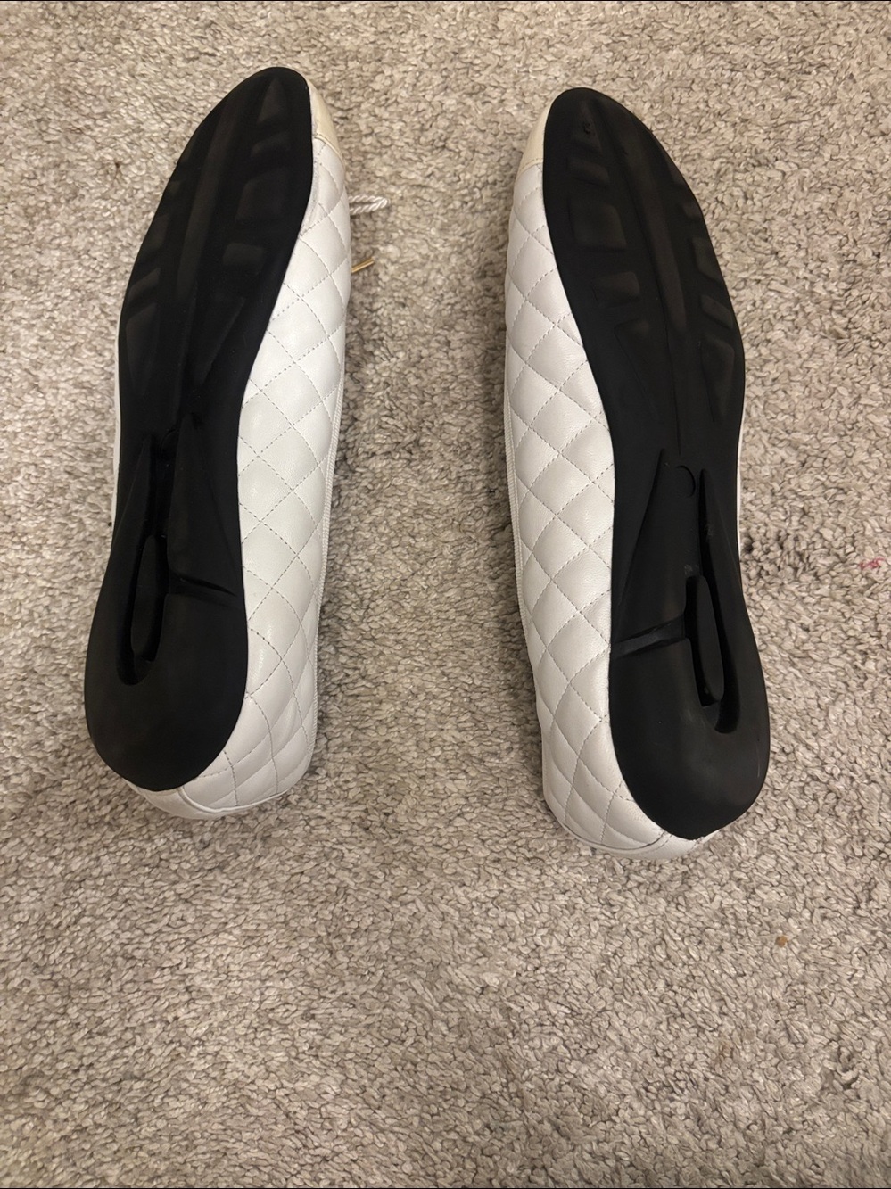 Paul Mayer Cream and White Quilted Bow Ballet Flats - Picture 4 of 4